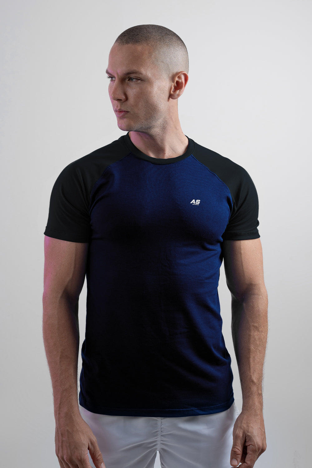 Camiseta Azul con Negro