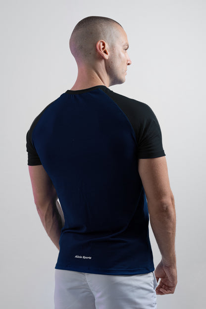 Camiseta Azul con Negro