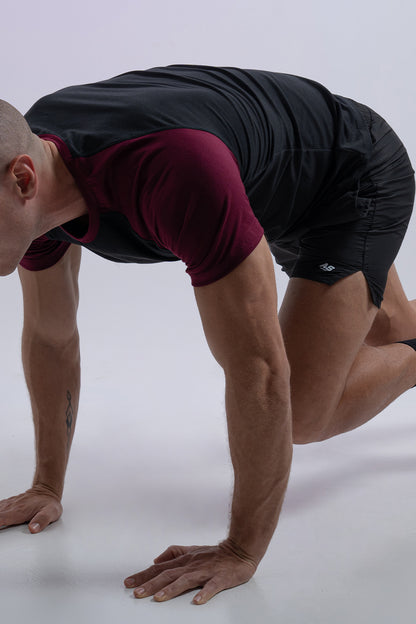 Camiseta Negra con Vinotinto